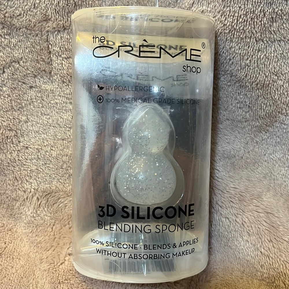 The Creme Shop 3D Silicone Blending Sponge
